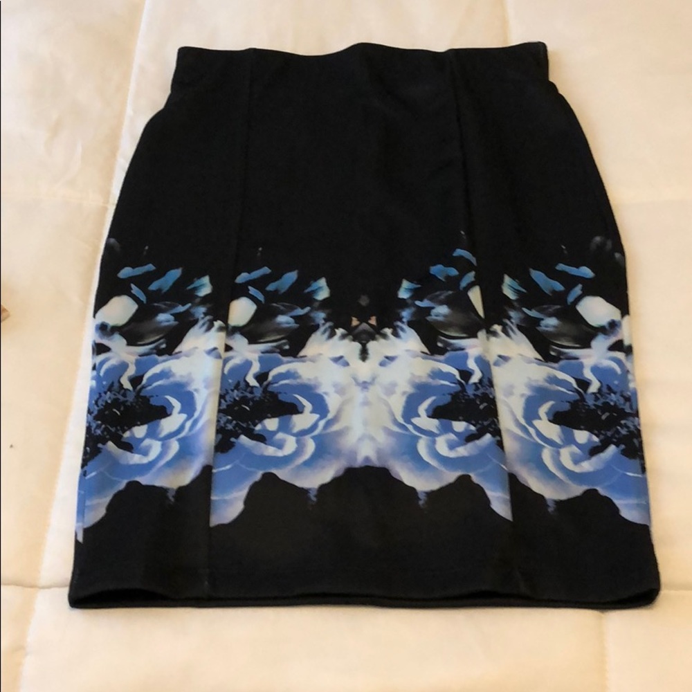 Floral pencil skirt